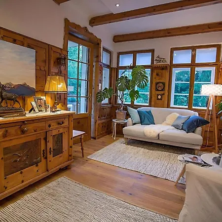 Luxurious In With Swimming Pool Villa