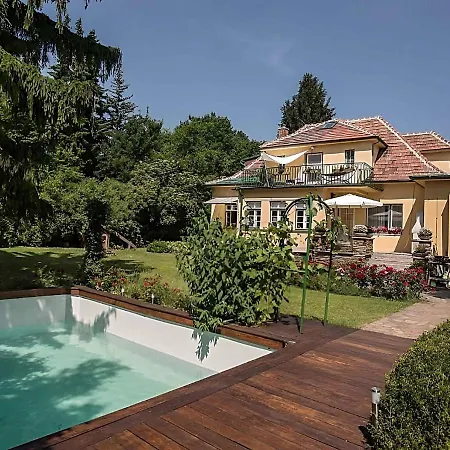 Luxurious In With Swimming Pool Villa